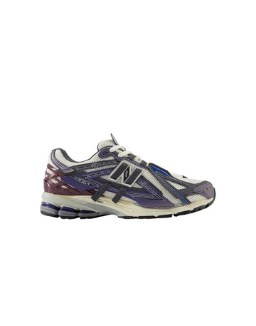 New Balance 1906A Inkwell Sea Salt