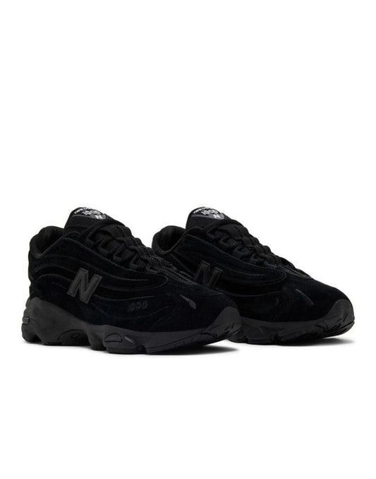 New Balance 1000 Black Cat