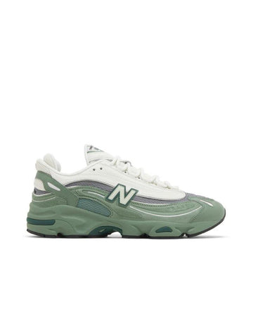 New Balance 1000 Mallard Green Sea Salt