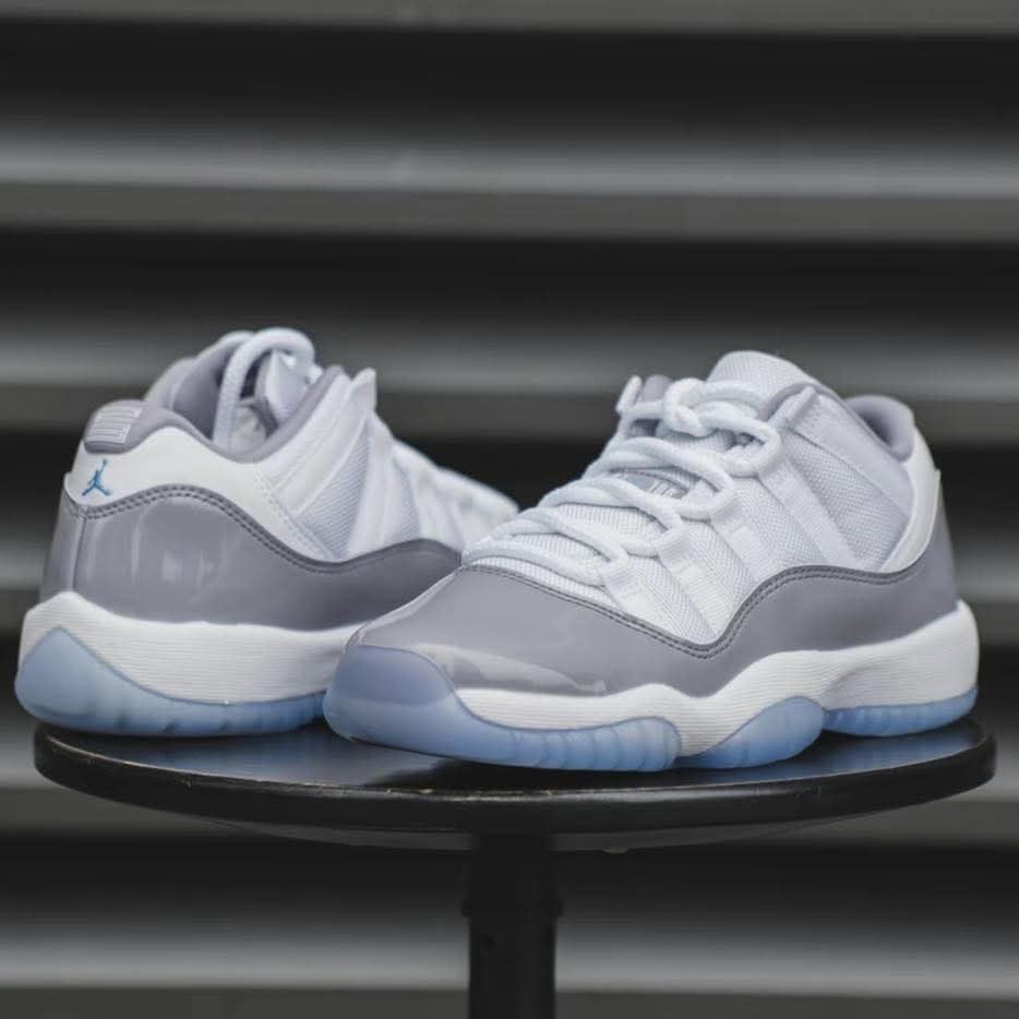 Jordan Retro 11 low Grey