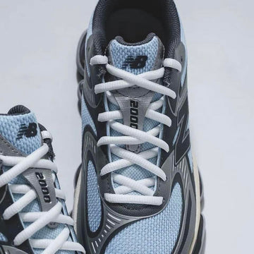 New Balance 2000
