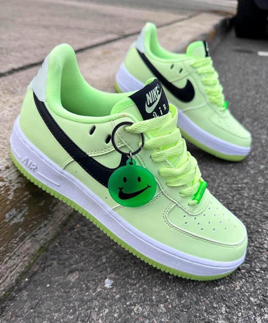 Nike Air Force 1 Barely Volt